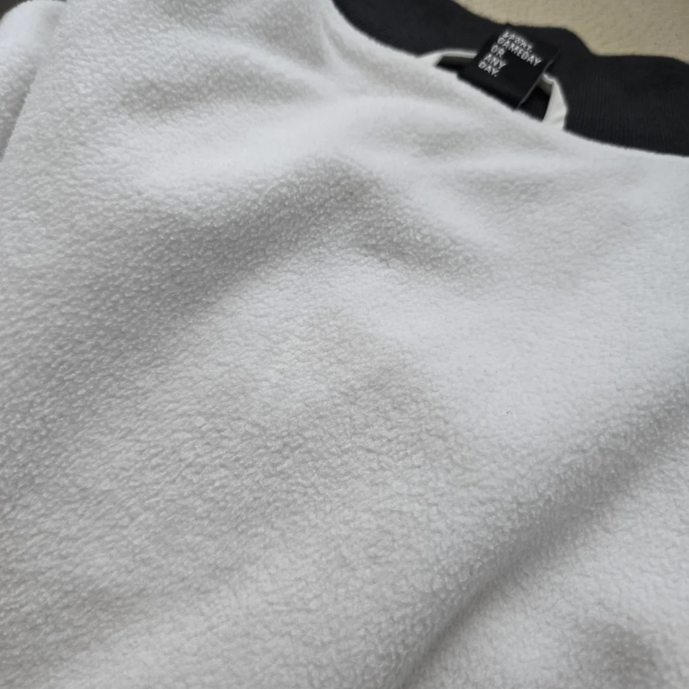 Adidas Women's White Jacket - Picture 10 of 14